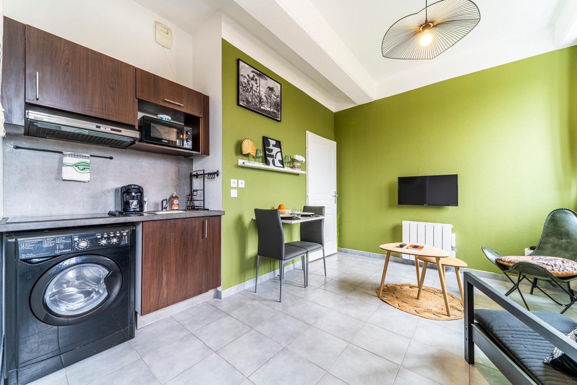 Stay Cosy Lille I Tourcoing - Appartement - Hypercentre - Parking Securise - Wifi - Netflix - Cuisine Extérieur photo